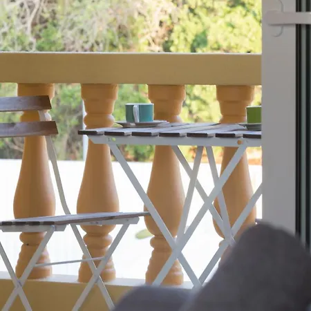 Casa Da Falfeira Bed & Breakfast *